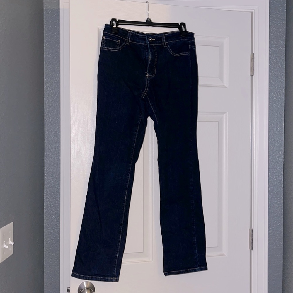 Bandolino Jeans by Caroline size 6